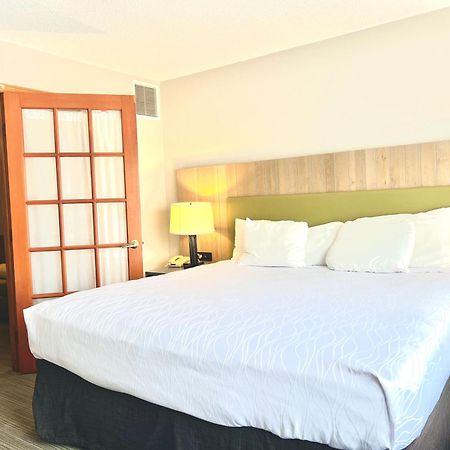 Country Inn & Suites By Radisson, Minneapolis-Shakopee Bagian luar foto
