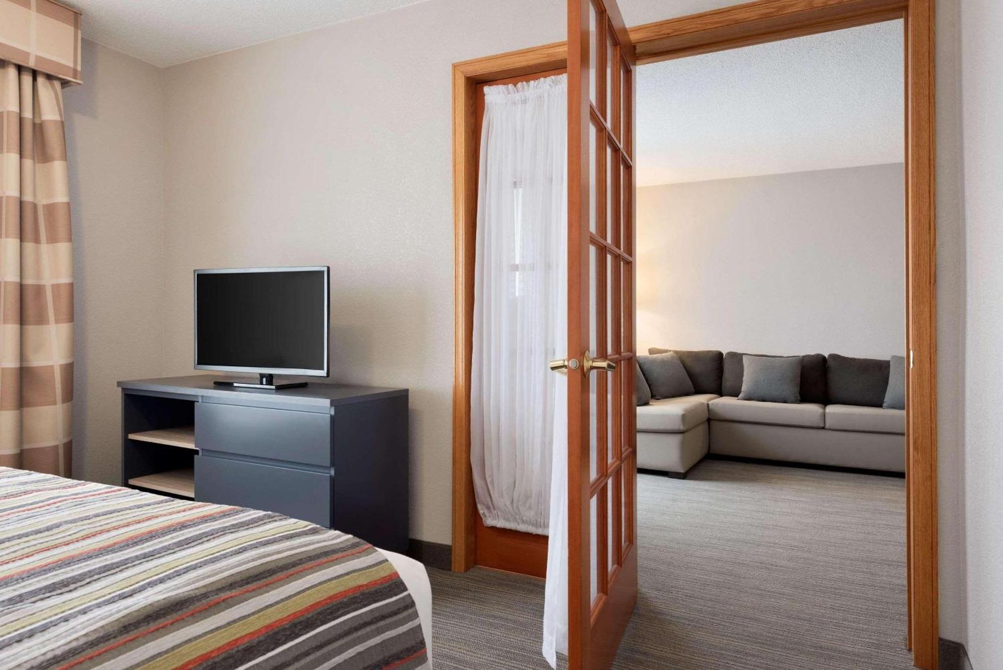 Country Inn & Suites By Radisson, Minneapolis-Shakopee Bagian luar foto