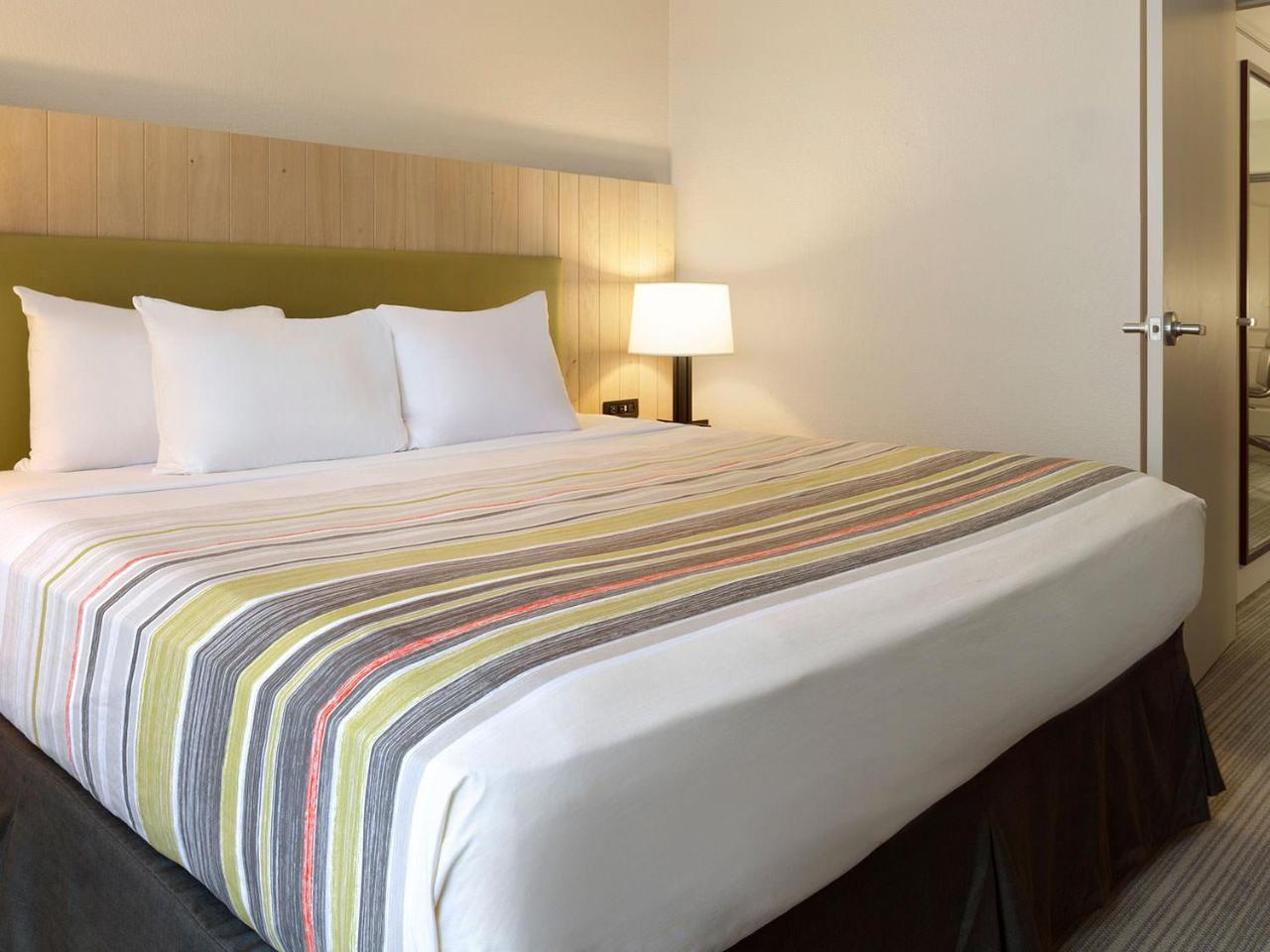 Country Inn & Suites By Radisson, Minneapolis-Shakopee Bagian luar foto